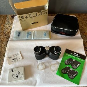 Nikon 17x21 preowned binoculars